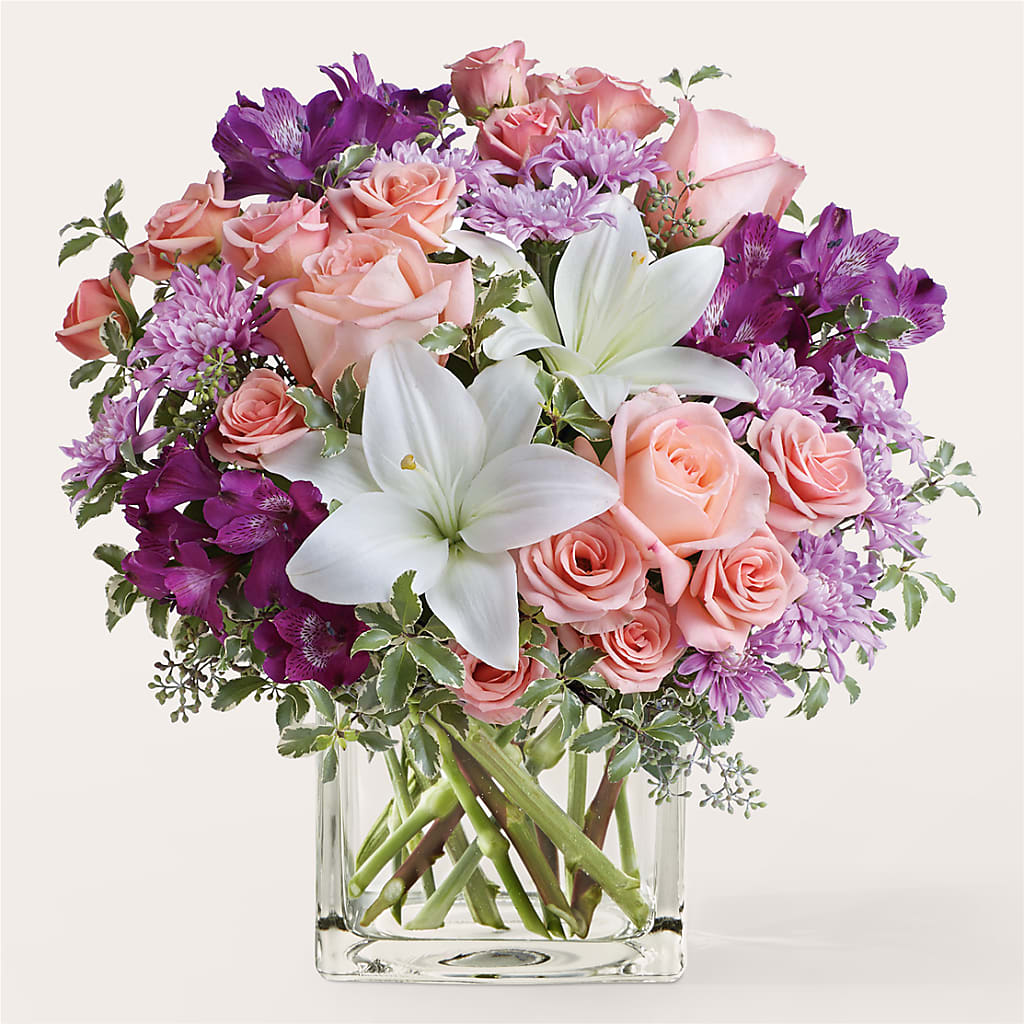 Mani Pedi Bouquet – Double D Flower Shop, Mercedes TX