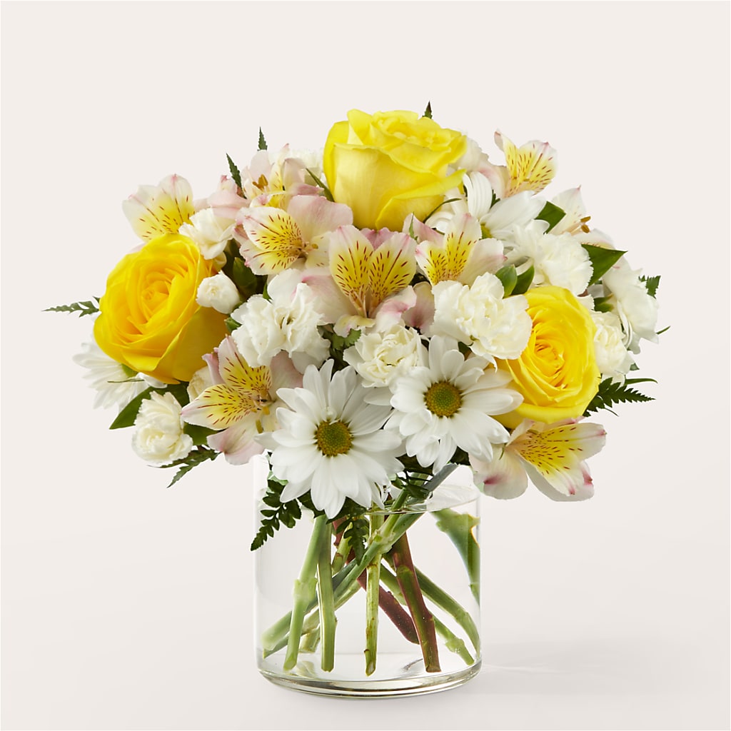 Gleeful Bouquet – Double D Flower Shop, Mercedes TX