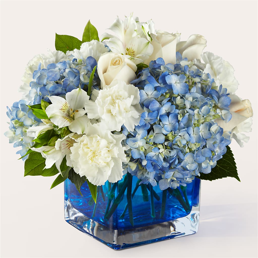 Soothing Waters Bouquet – Double D Flower Shop, Mercedes TX