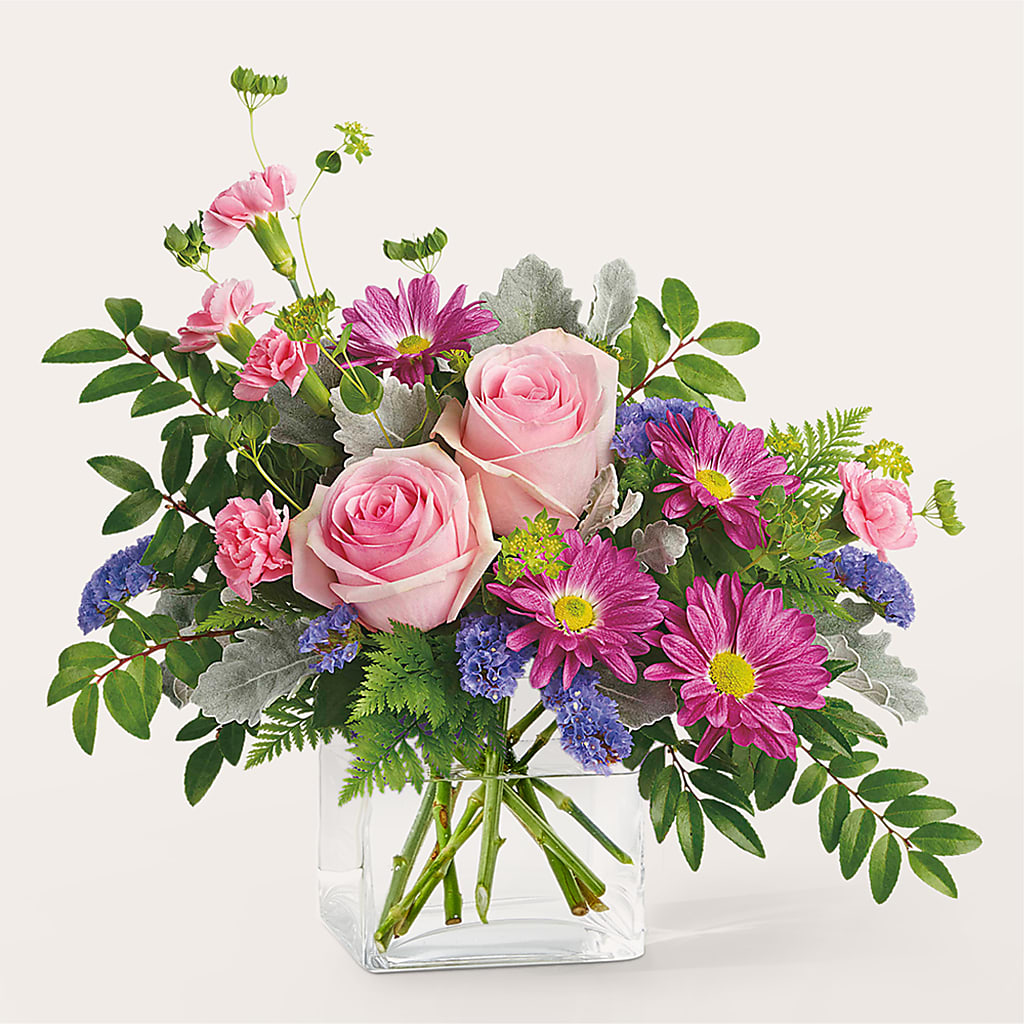 Starlet Bouquet – Double D Flower Shop, Mercedes TX