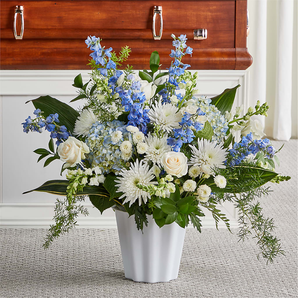 Everlasting Memories Floor Basket – Double D Flower Shop, Mercedes TX
