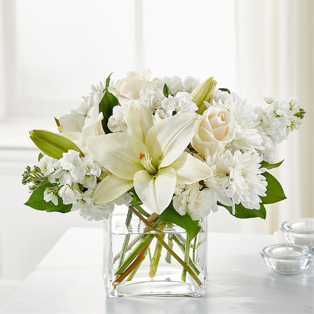 Gentle Breeze Bouquet – Double D Flower Shop, Mercedes TX