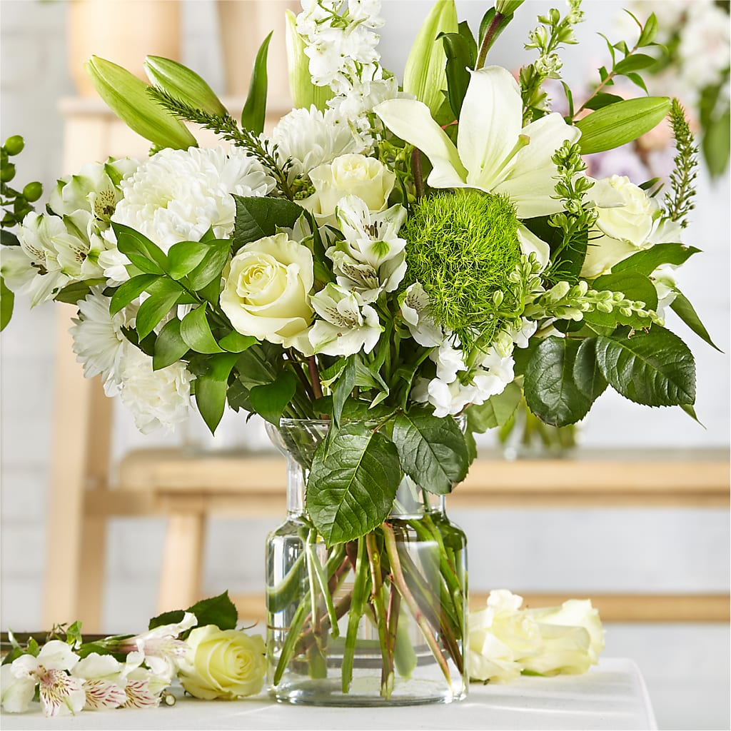 Classic Ivory – A Florist Original – Double D Flower Shop, Mercedes TX