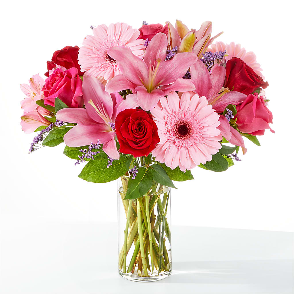 Lots of Love Bouquet – Double D Flower Shop, Mercedes TX