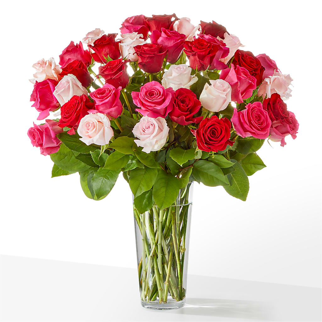 Charming Rose Bouquet – Double D Flower Shop, Mercedes TX
