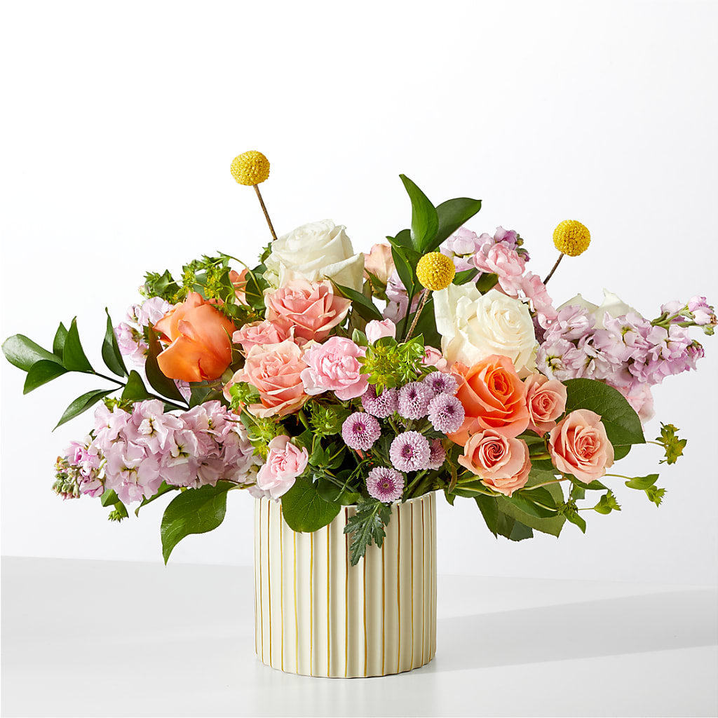 French Market Bouquet with Ivory Vase – Double D Flower Shop, Mercedes TX