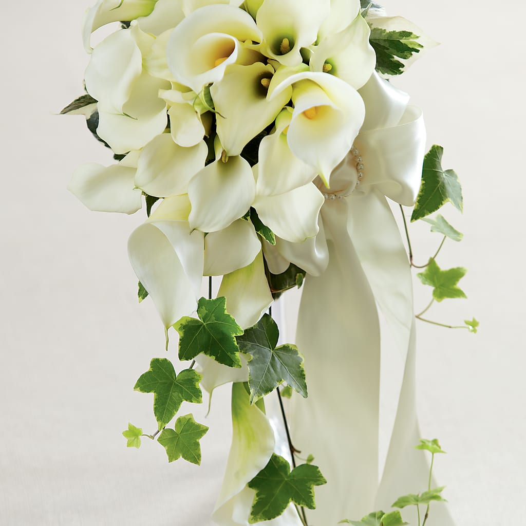 White Chapel Bouquet – Double D Flower Shop, Mercedes TX