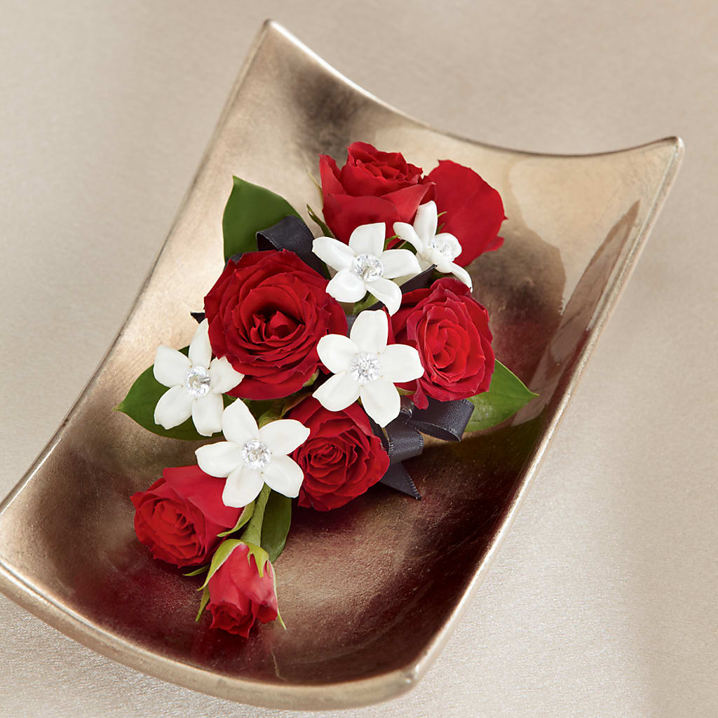 Poetry Corsage – Double D Flower Shop, Mercedes TX