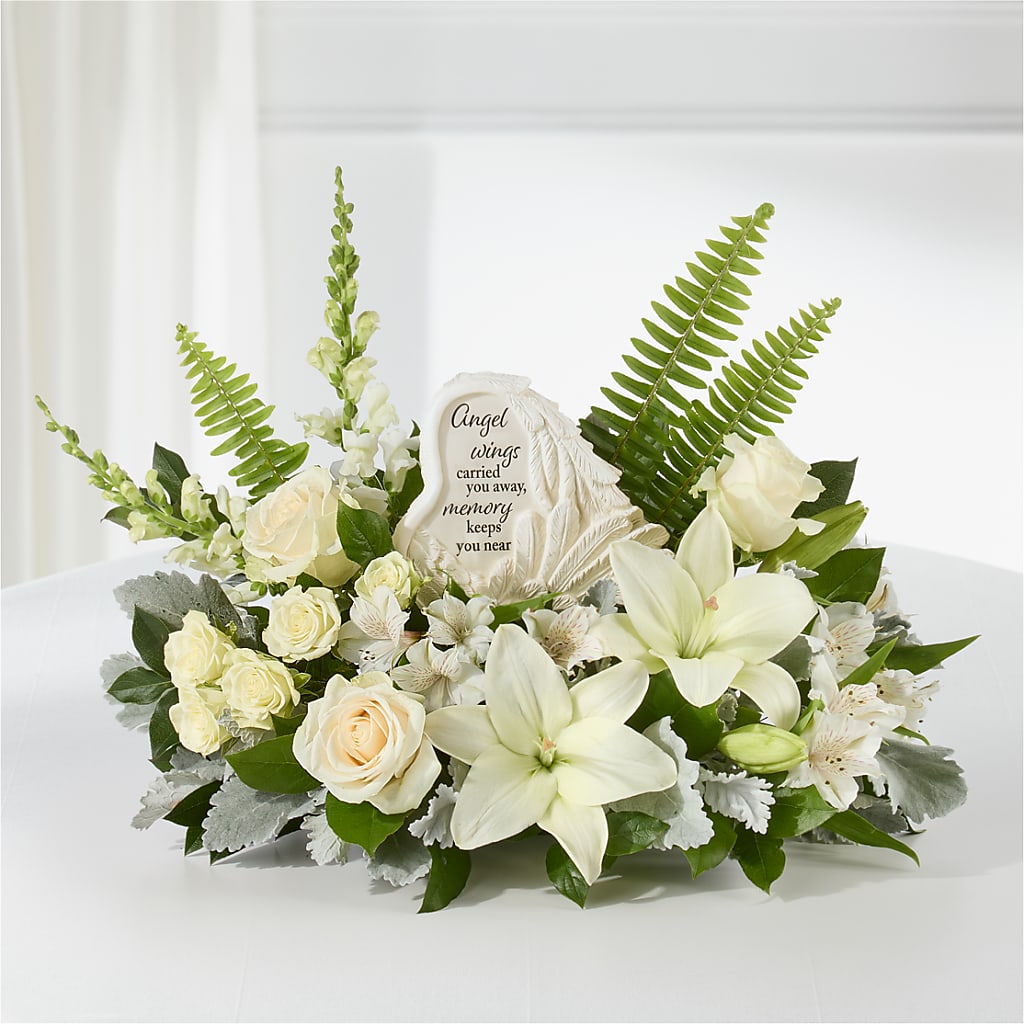 Holding You Close Arrangement –  Double D Flower Shop, Mercedes TX