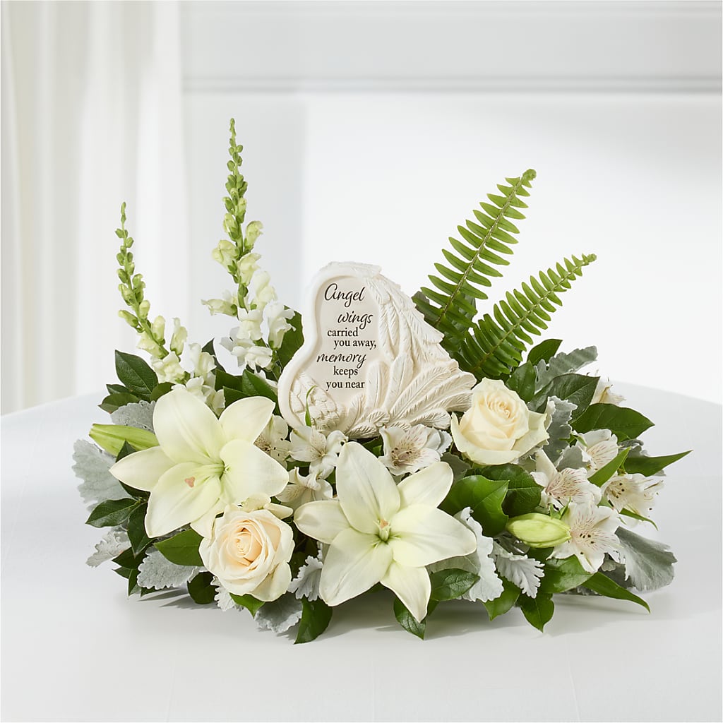 Holding You Close Arrangement –  Double D Flower Shop, Mercedes TX
