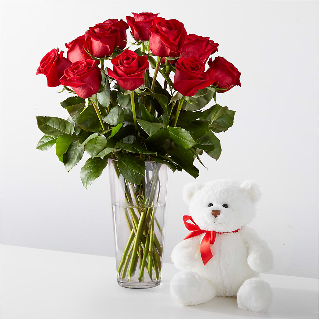 Romantic Long Stem Red Rose Bouquet Bundles –  Double D Flower Shop, Mercedes TX