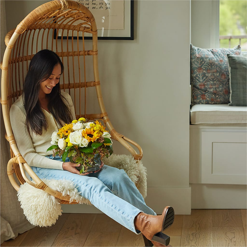 Luminous Morning Bouquet –  Double D Flower Shop, Mercedes TX