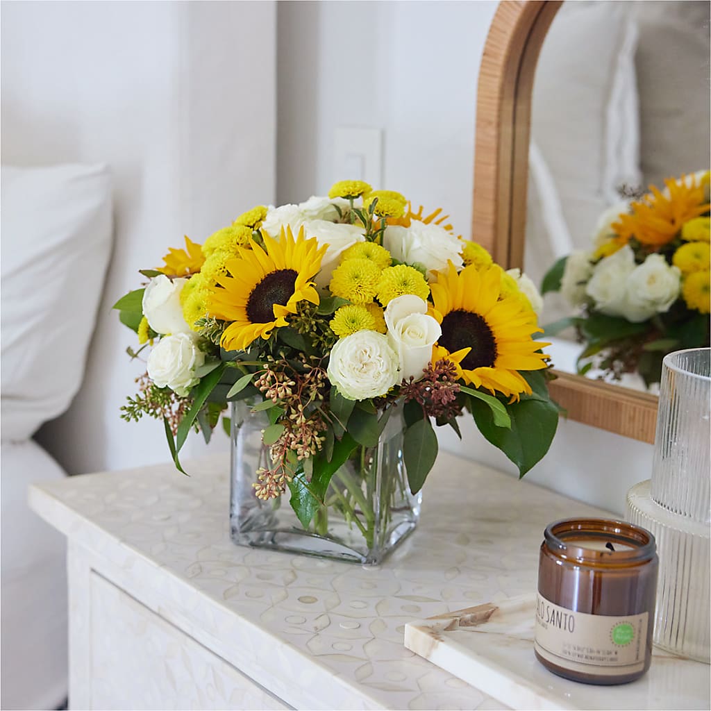 Luminous Morning Bouquet –  Double D Flower Shop, Mercedes TX
