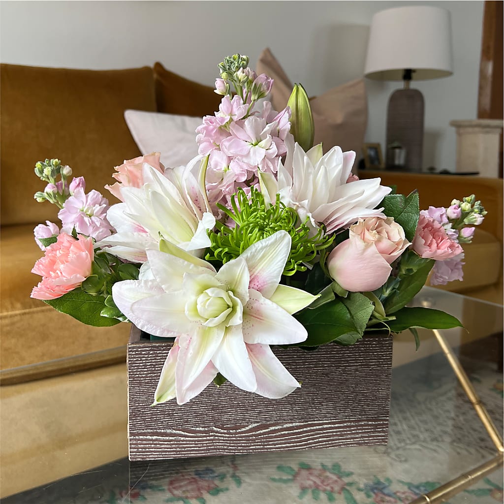 Beautiful Spirit Basket –  Double D Flower Shop, Mercedes TX
