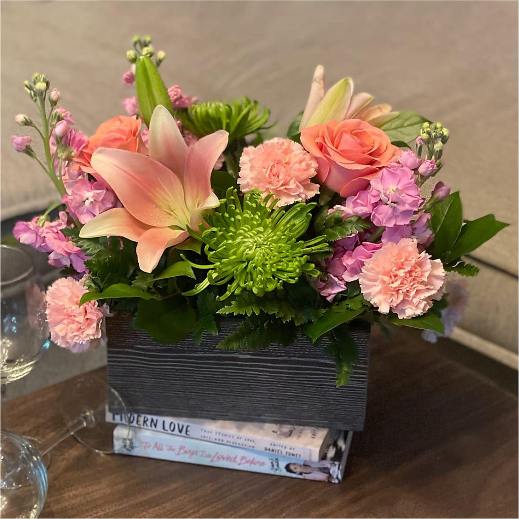 Beautiful Spirit Basket –  Double D Flower Shop, Mercedes TX
