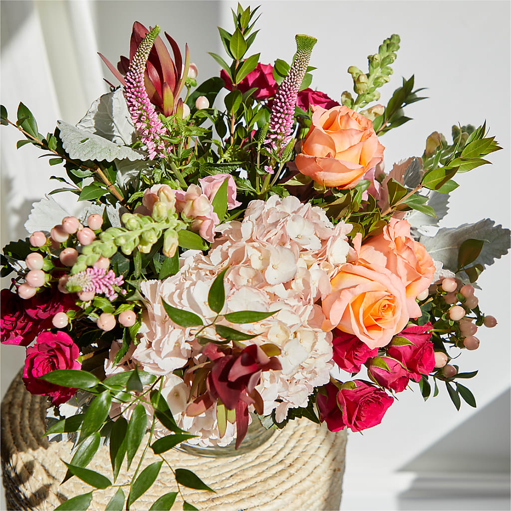 Glitz & Glam Bouquet –  Double D Flower Shop, Mercedes TX