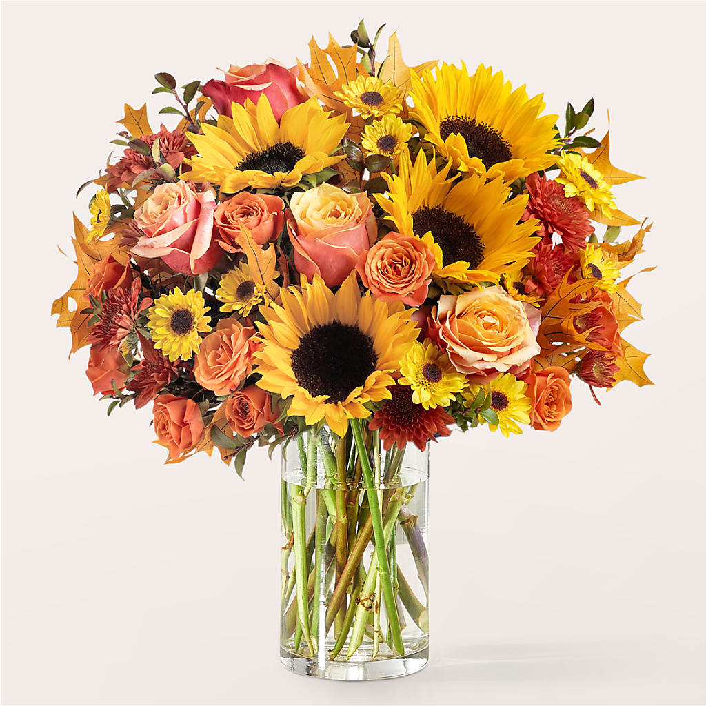 Fluttering Foliage Bouquet –  Double D Flower Shop, Mercedes TX