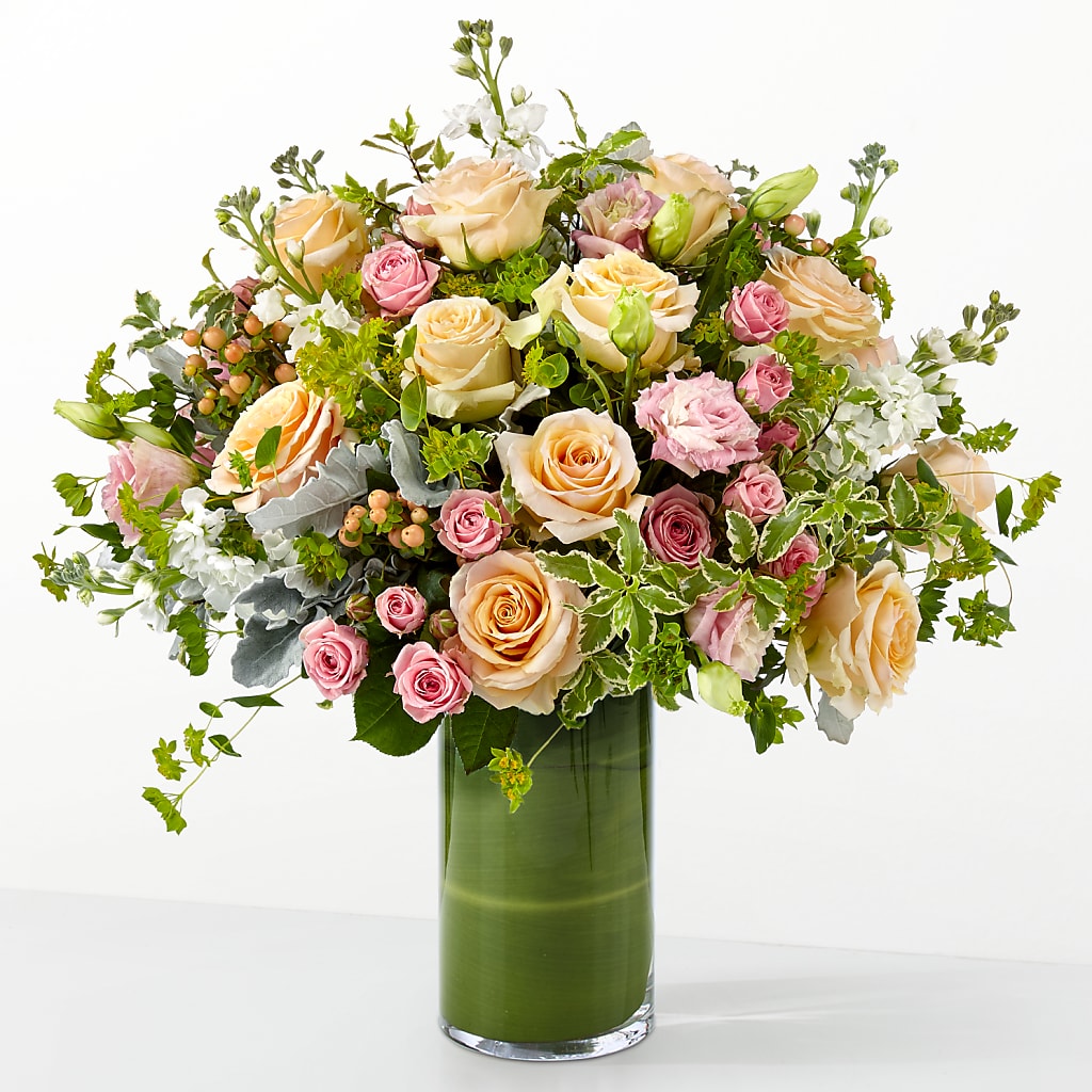The Glamour Shot –  Double D Flower Shop, Mercedes TX